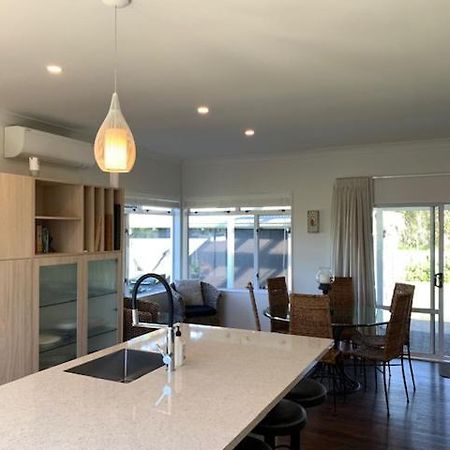 Walnut House Apartment Havelock North Ngoại thất bức ảnh