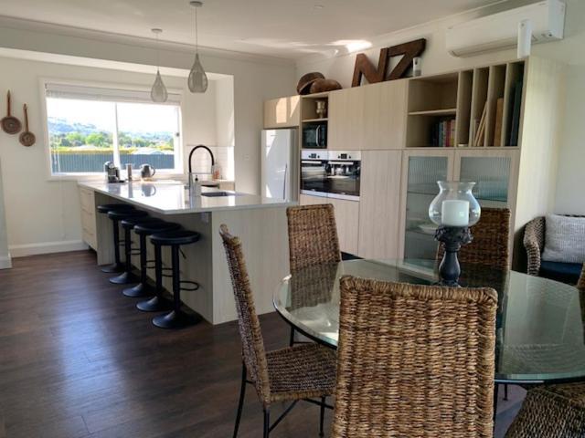 Walnut House Apartment Havelock North Ngoại thất bức ảnh